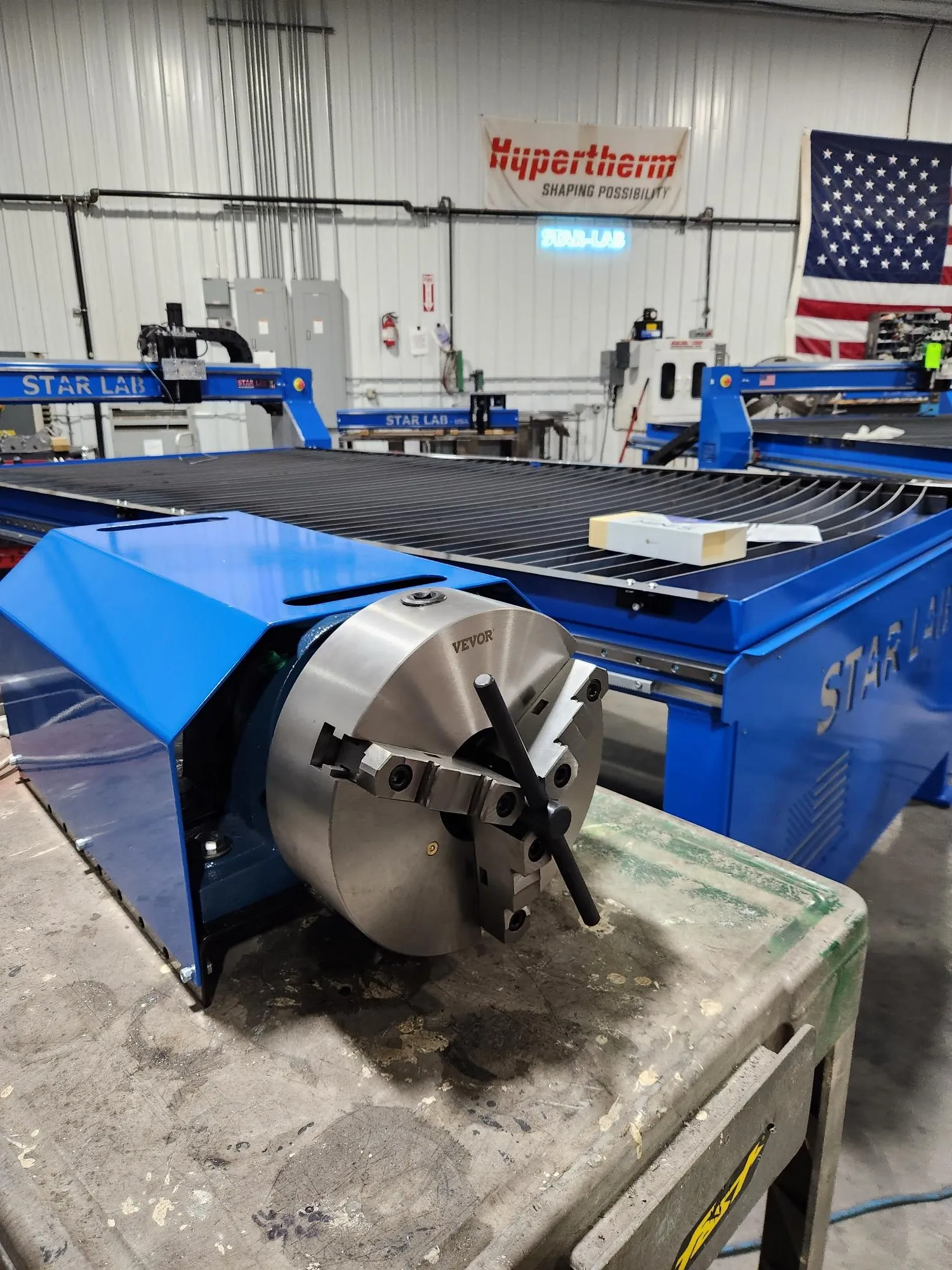 Rotary tube cutting attachment